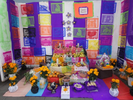 Ofrenda de los Adultos Mayores