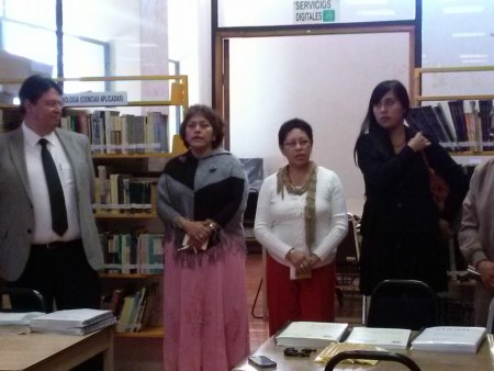 Ignaguración del cuso de capacitación para bibliotecarios. Lecto-escritura es sistema Braille.